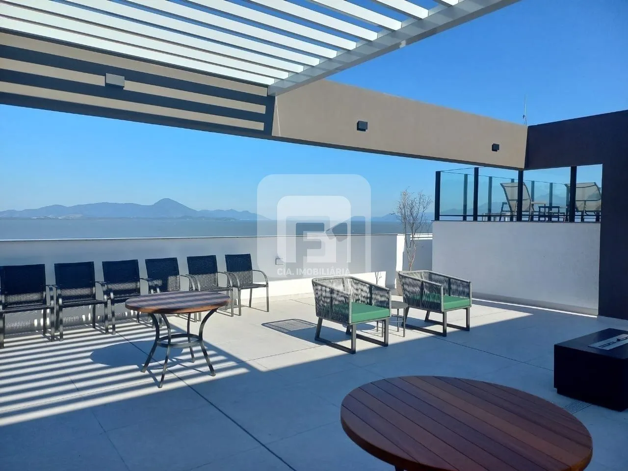 85 m² apartment with 2 bedrooms and a private BBQ — photo 14