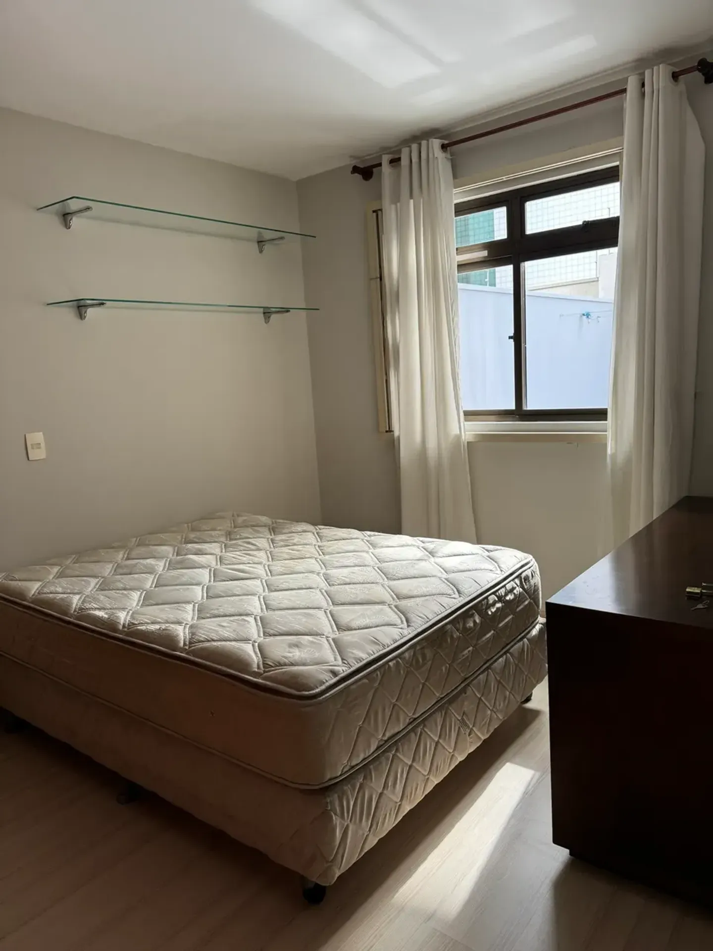One-bedroom apartment with a jacuzzi — photo 6