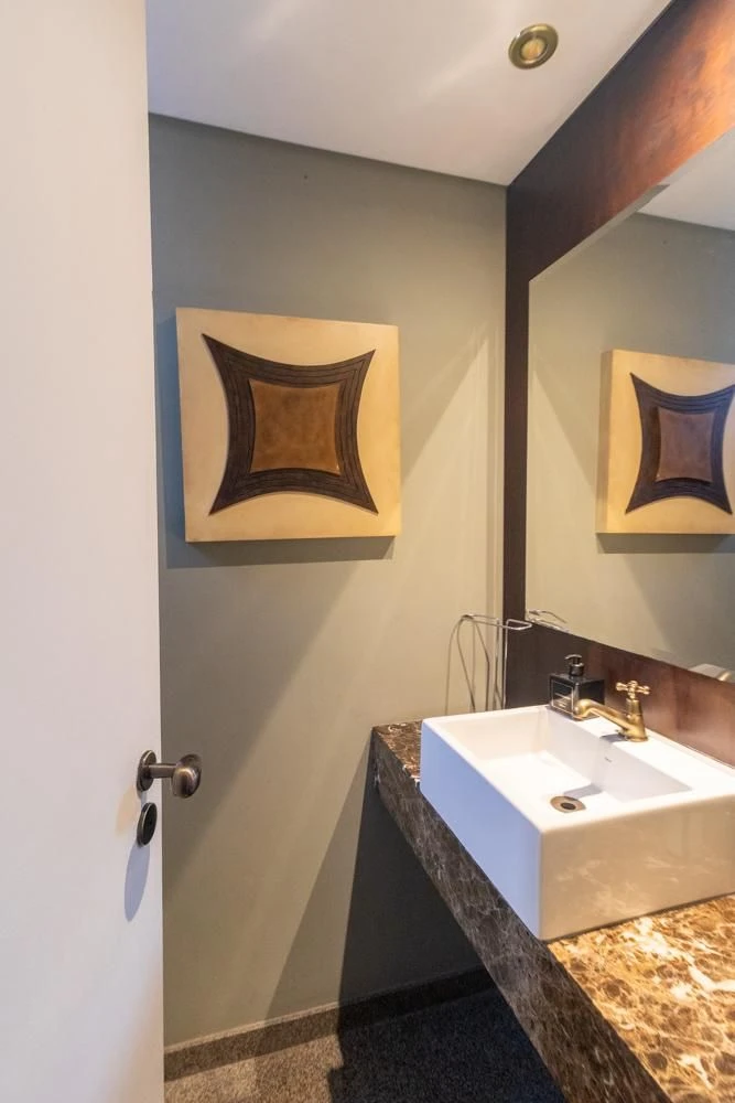 3-bedroom apartment with a washing machine — photo 39