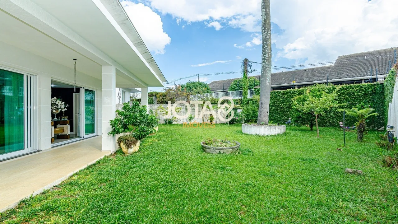 Furnished house with 3 en-suite bedrooms and open kitchen — photo 18