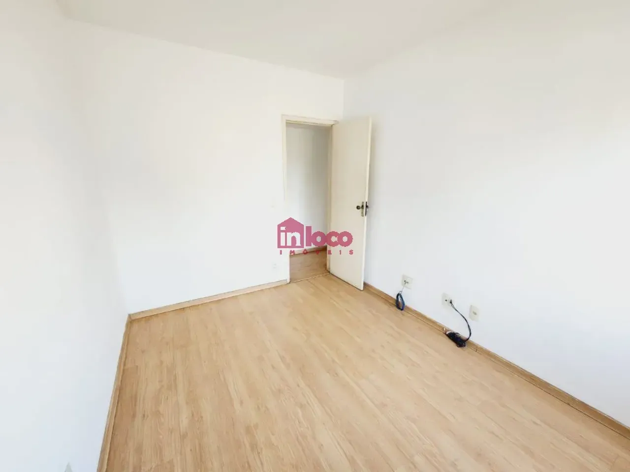 2-bedroom apartment with a separate, closed kitchen — photo 18