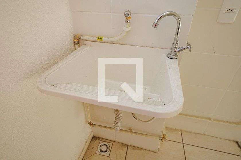 43 m² 2-bedroom apartment with closed kitchen — photo 19