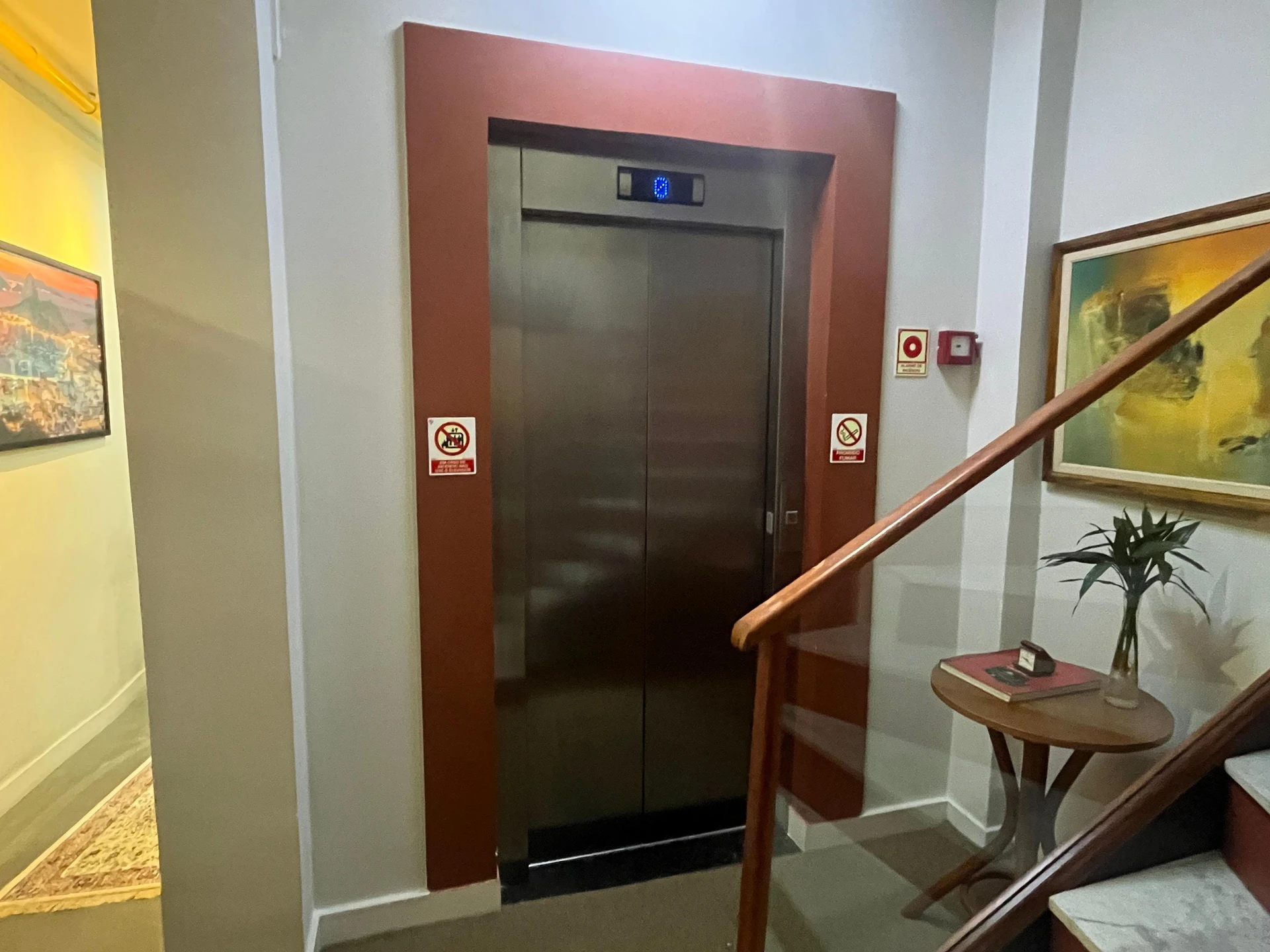 Furnished 2-bedroom apartment with 1 bathroom, no parking — photo 19