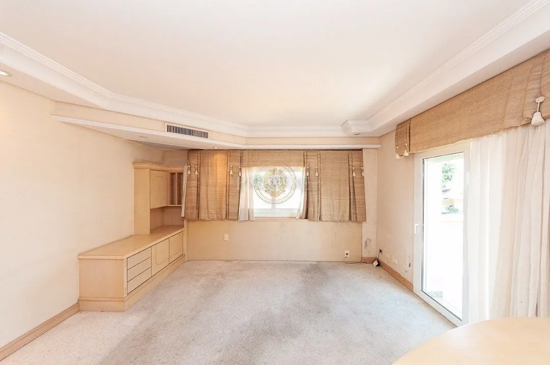 Casa com 4 suítes e jardim privativo, 7 banheiros — photo 28