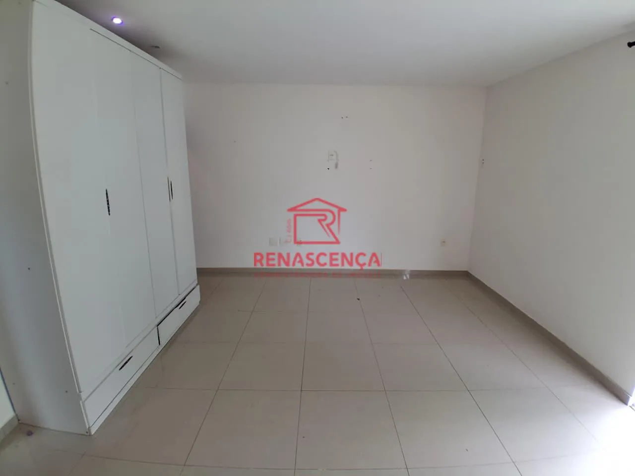 3-bedroom house, all with their own bathrooms, 180 m² — photo 20