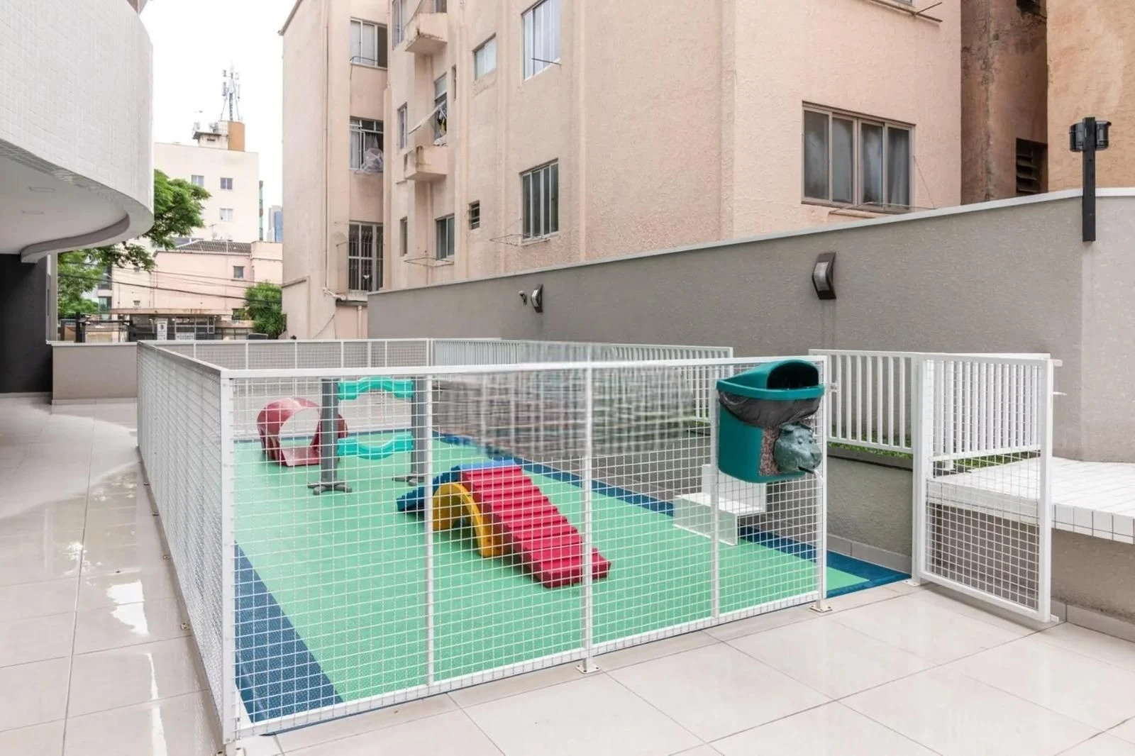 152 m² apartment with a home office and a dishwasher — photo 26