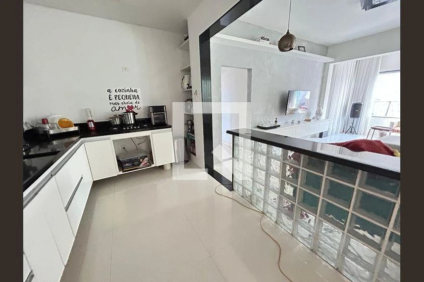 Home office in a 3-bedroom house, 197 m² — photo 21