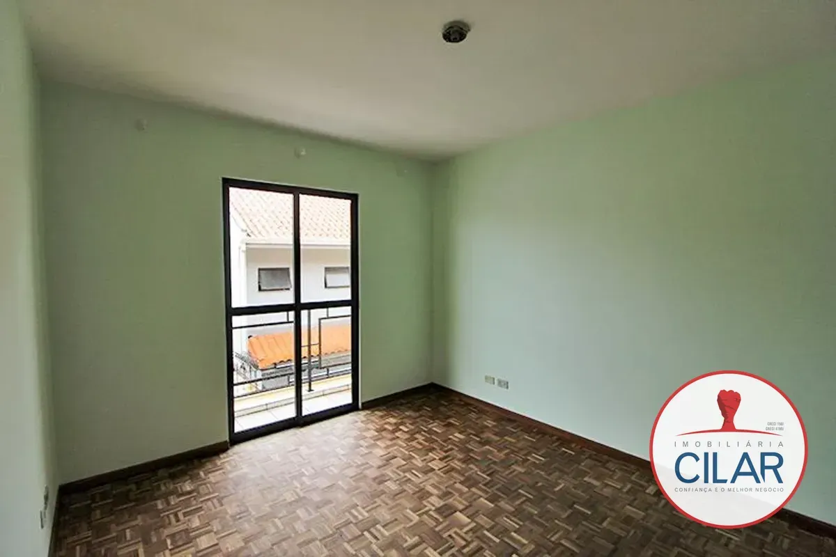 House, 101 m², with wood or laminate floors — photo 19