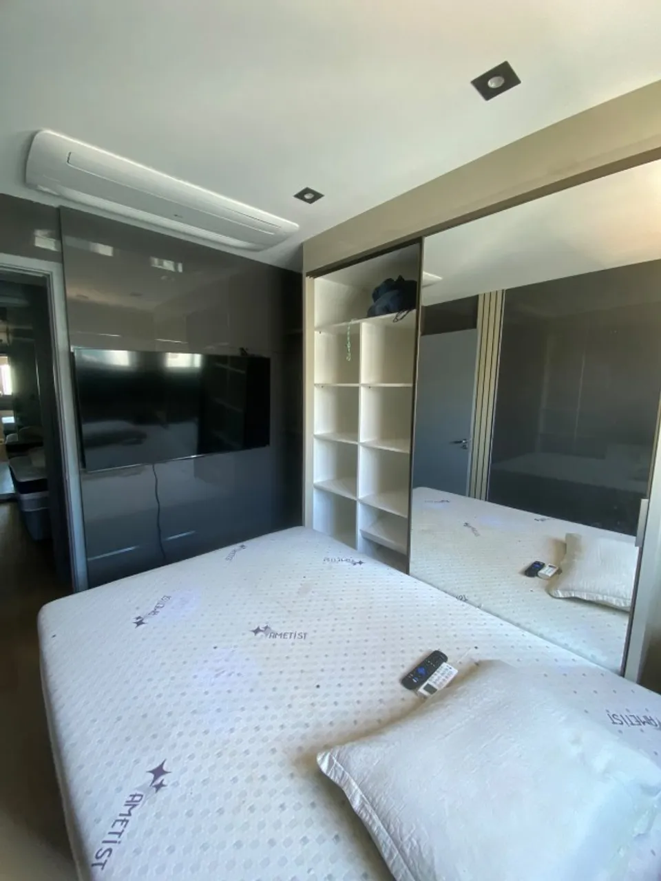 3-bedroom apartment in a building with a gym — photo 7