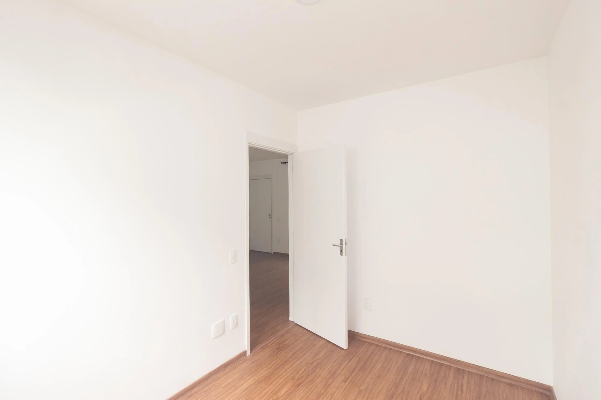 2-bedroom apartment in a building with a pool — photo 28