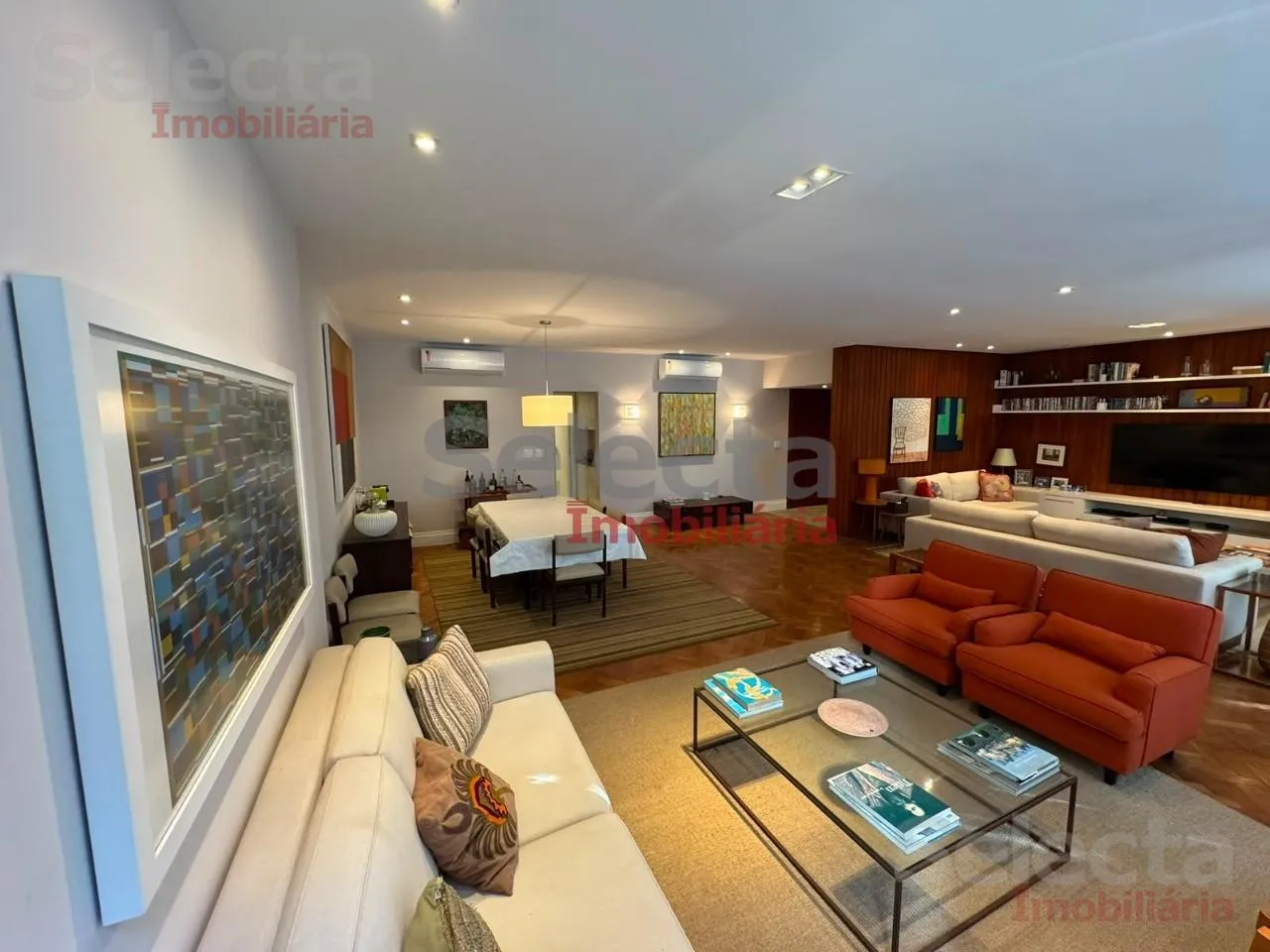 Furnished apartment with 4 bedrooms and a work desk — photo 16