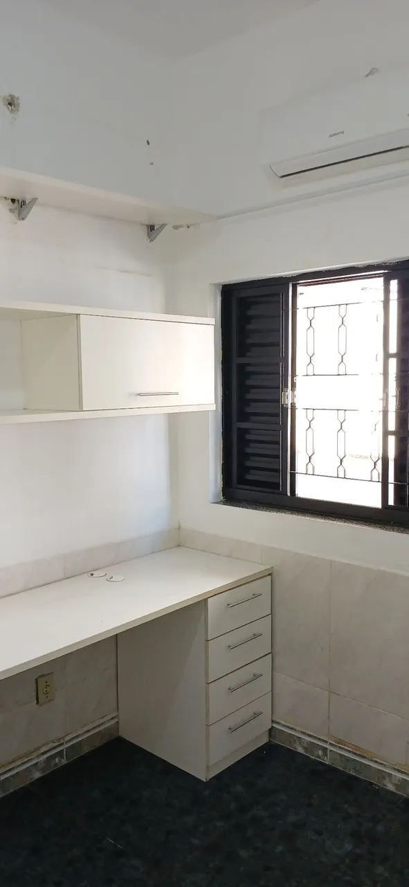 2-bedroom house with a home office — photo 10