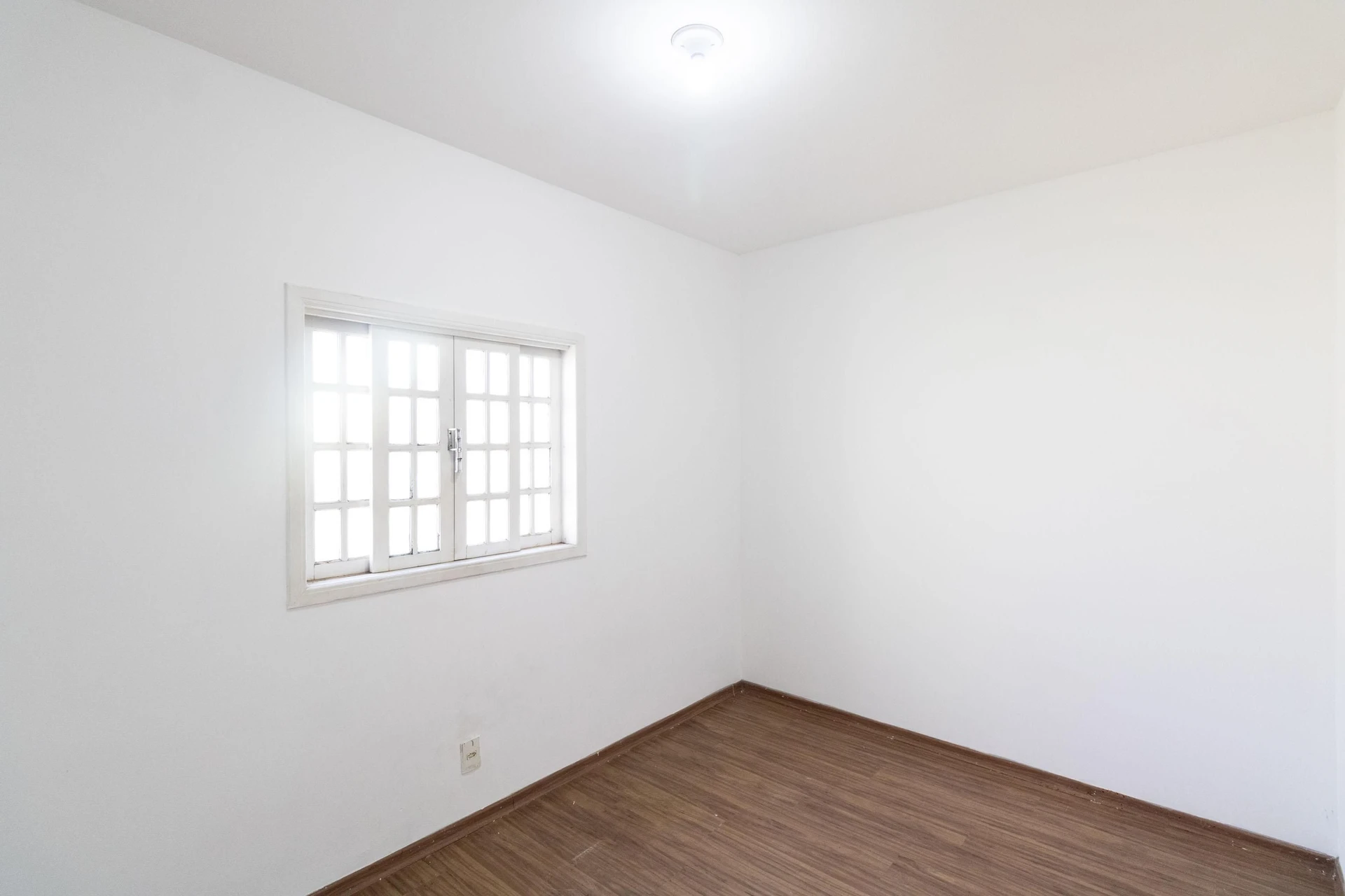 2-bedroom house with 2 bathrooms and 1 parking space — photo 6