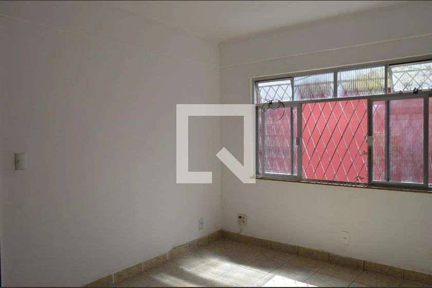 Rental house with private garden and 2 bedrooms — photo 11
