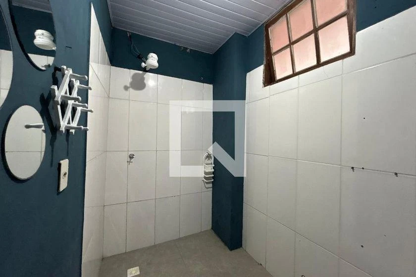 Balcony with a grill in a 3-bedroom house, 100 m² — photo 37