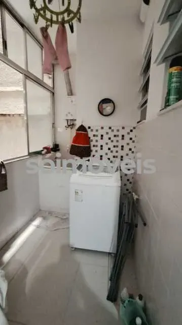 3-bedroom apartment with a washing machine — photo 10