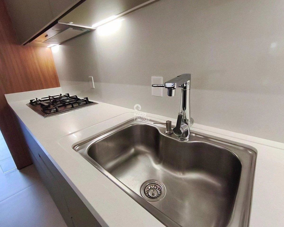 132 m² unfurnished apartment with 3 en-suites — photo 38