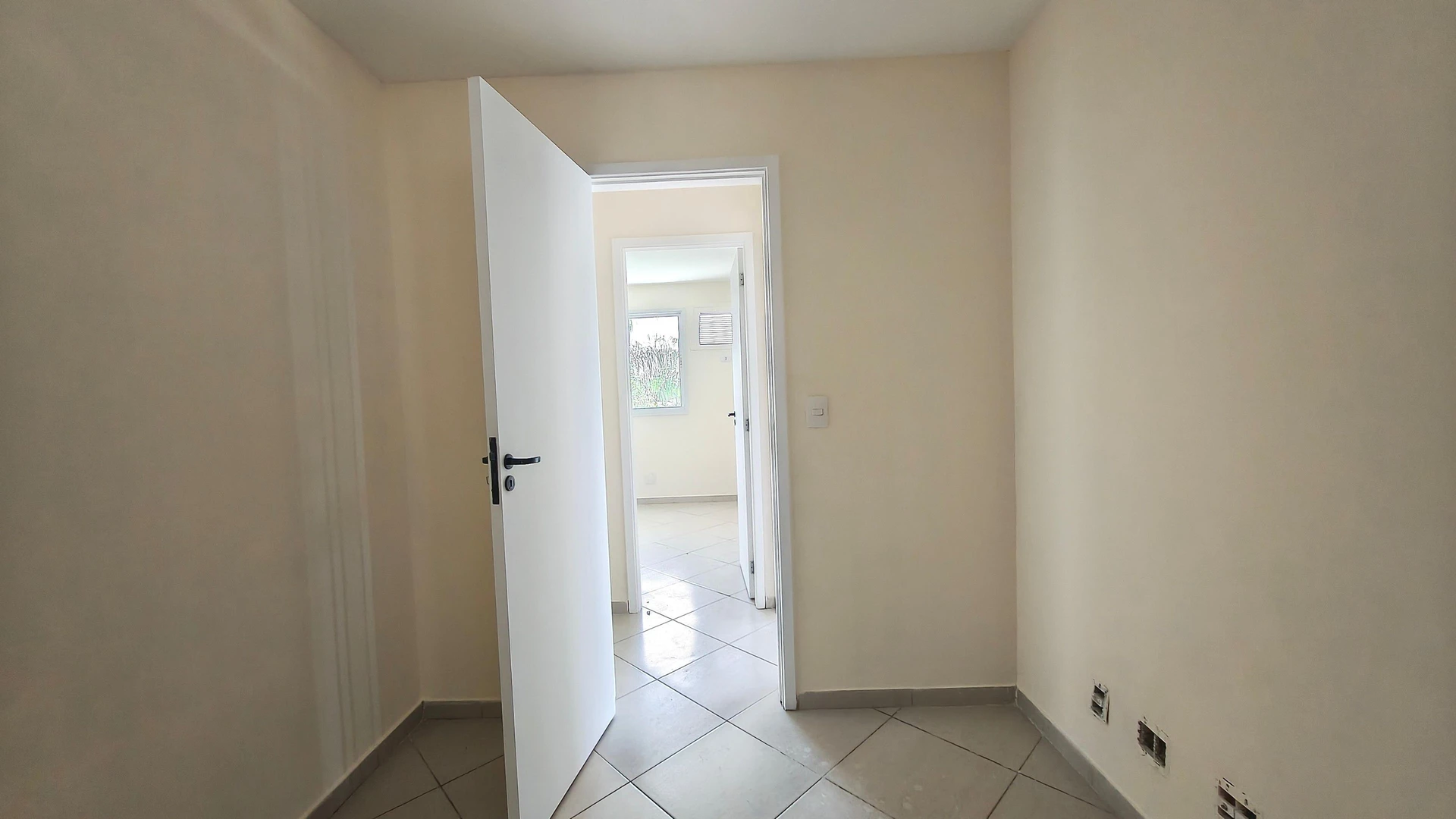 Apartamento de 3 quartos em condomínio com academia — photo 38