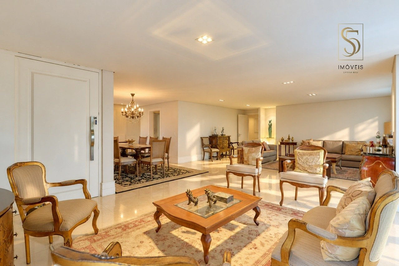 Furnished apartment, 240 m², with a private pool