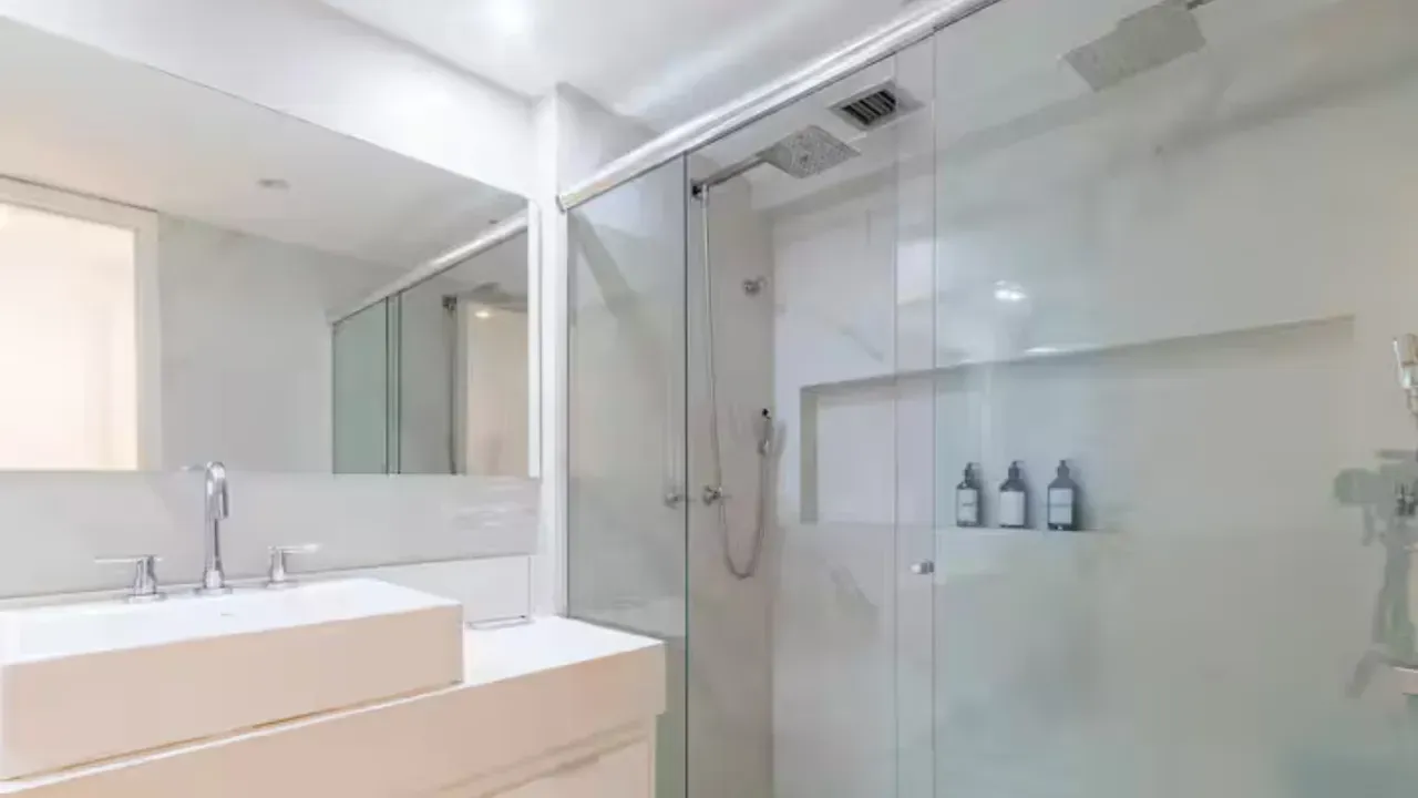 Apartamento de 1 quarto em condomínio com sauna — photo 5