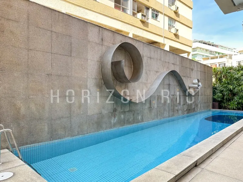 2-bedroom apartment in a building with a sauna — photo 45