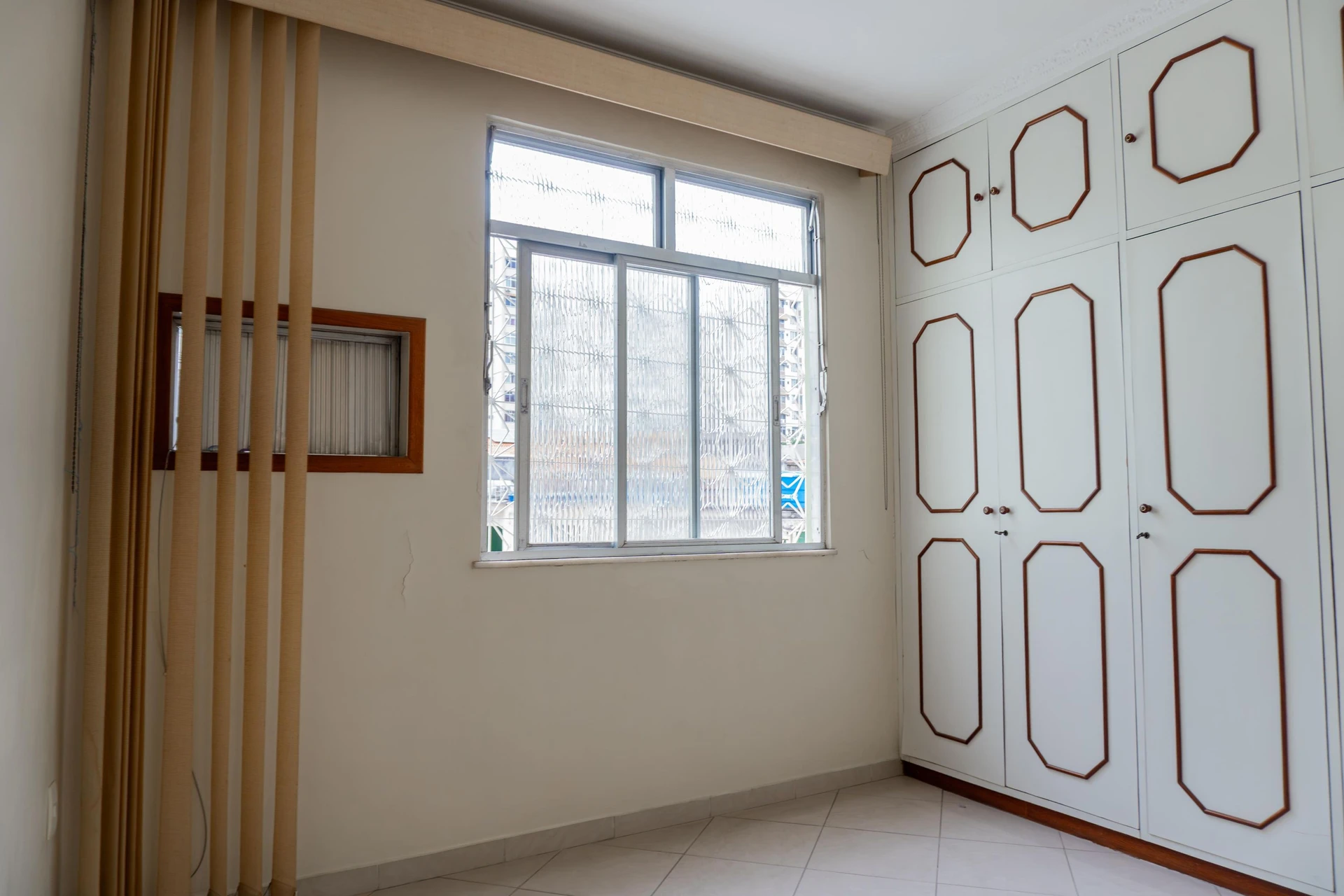 Apartamento para alugar com 3 quartos e 2 banheiros