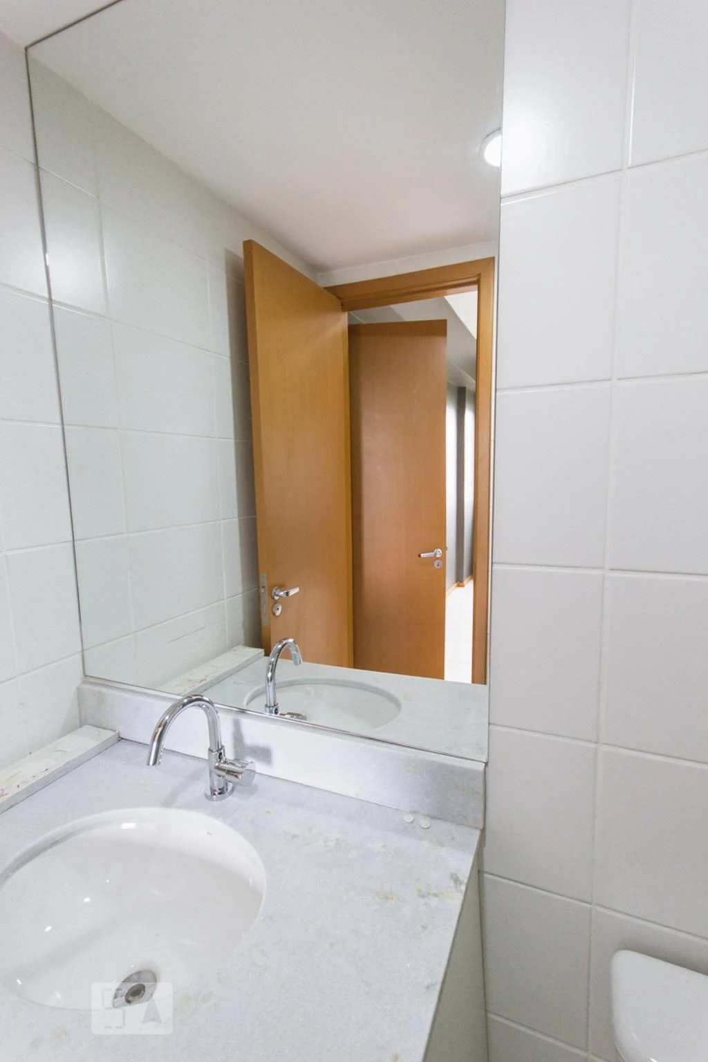 Apartment with a separate kitchen and 2 bedrooms — photo 31