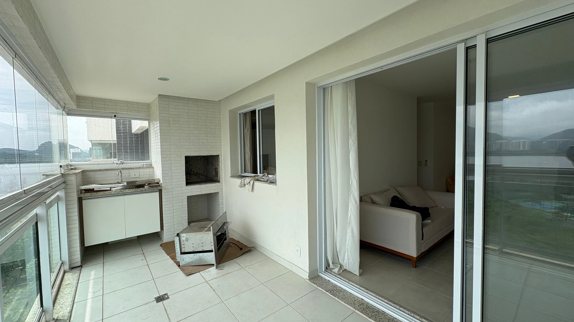 Water view in a 3-bedroom apartment, 85 m² — photo 7