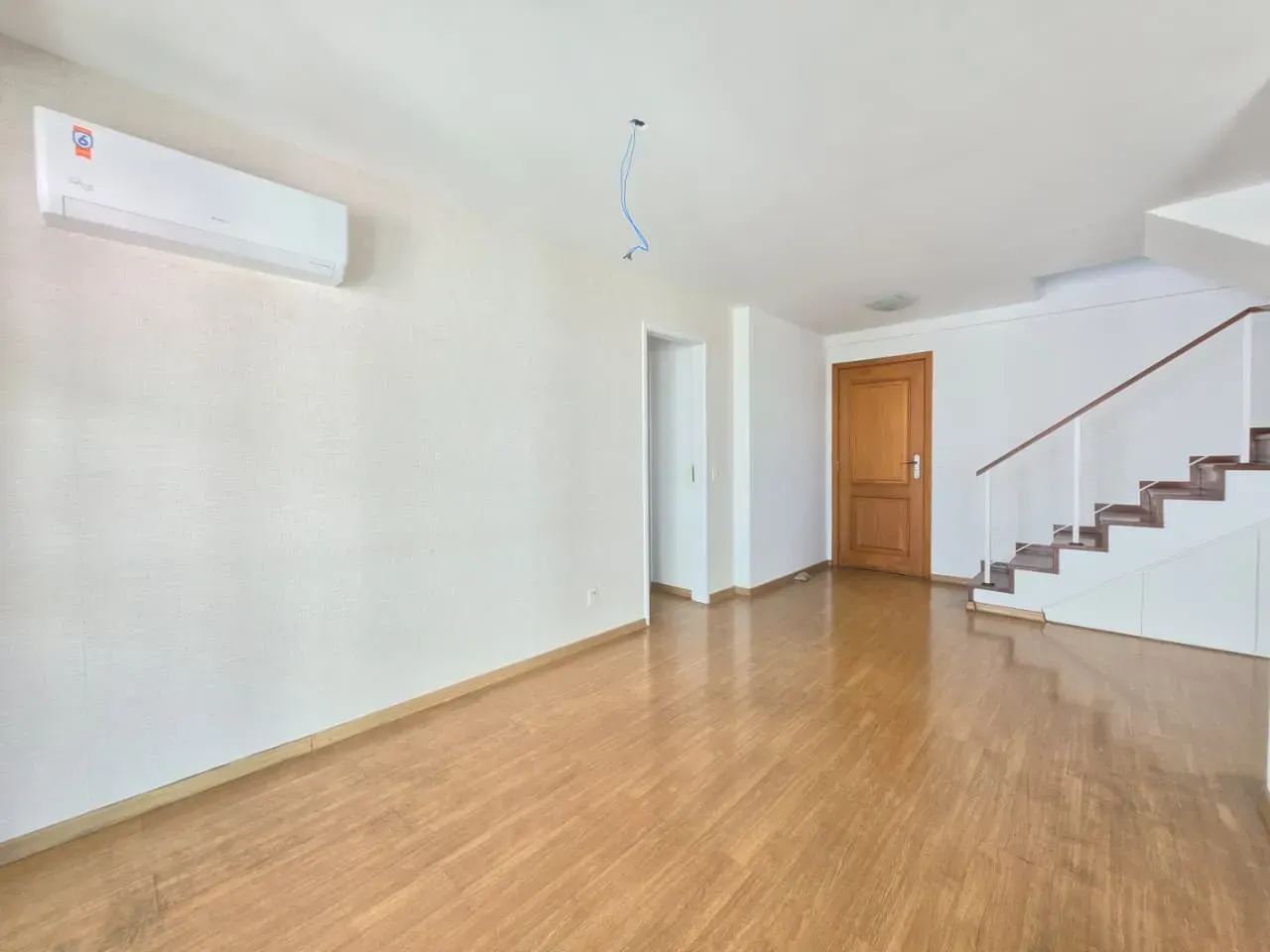 Penthouse with 3 bedrooms and 4 bathrooms, 198 m² — photo 7