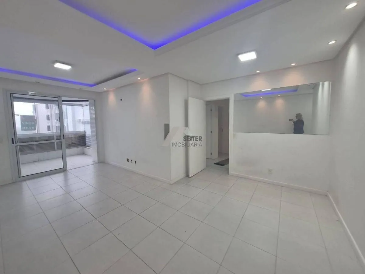 Apartamento de 3 dormitorios con 88 m² y 1 plaza — photo 3