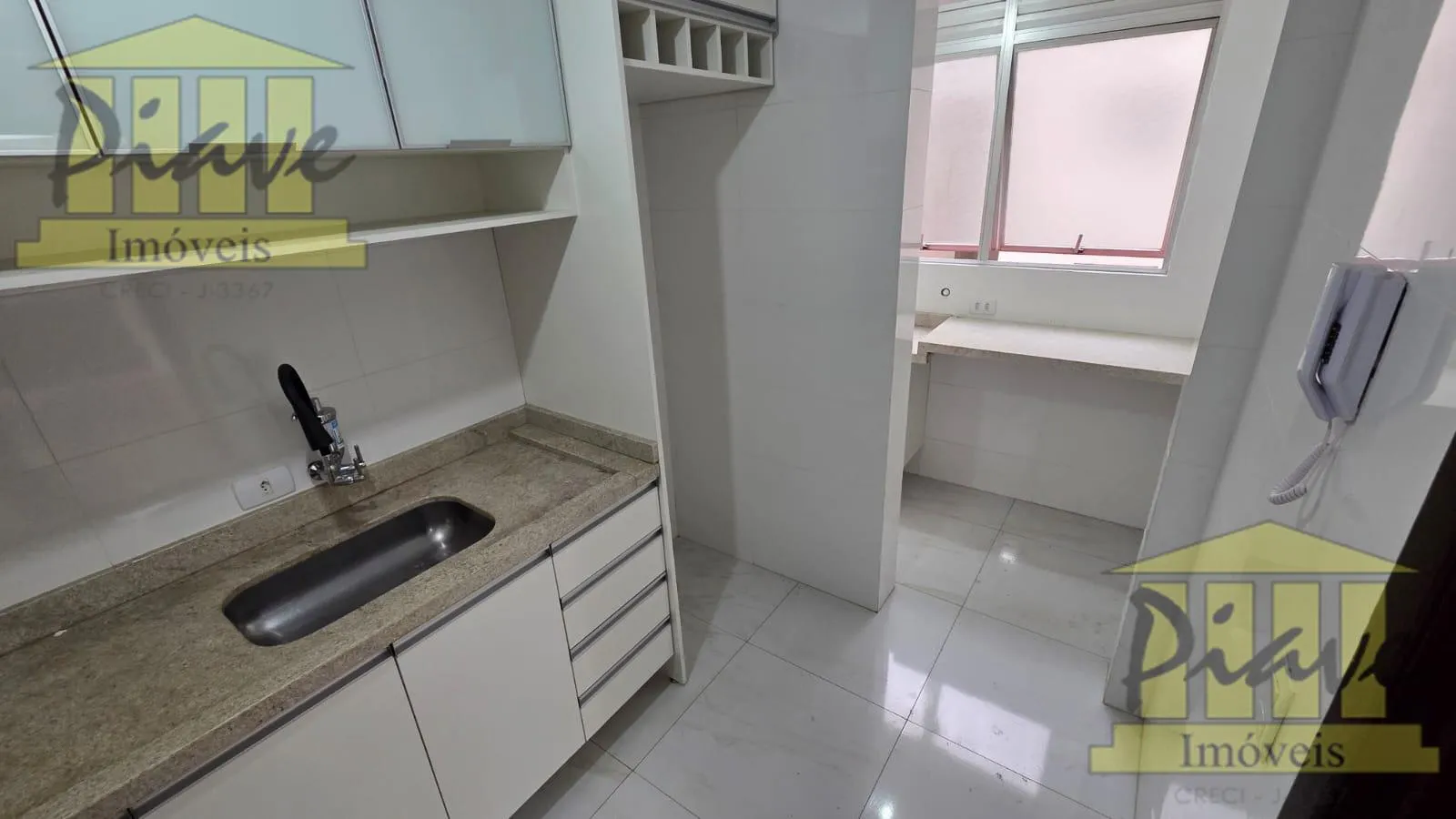 Home office in a 3-bedroom apartment, 74 m² — photo 13