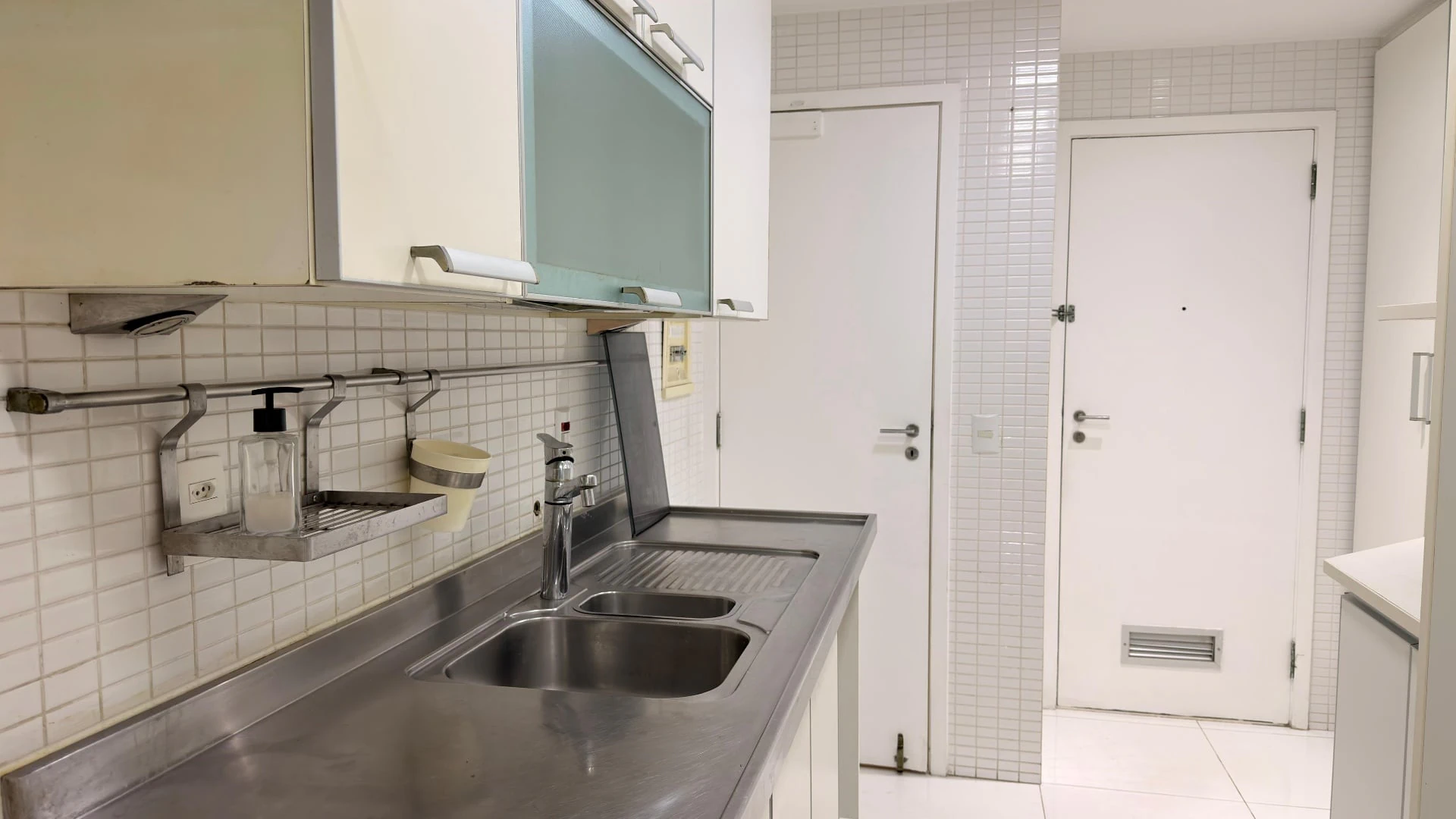 Apartamento, 162 m², com janelas do piso ao teto — photo 18