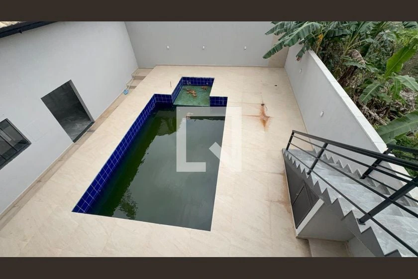 2-bedroom house with a grill on the balcony — photo 9