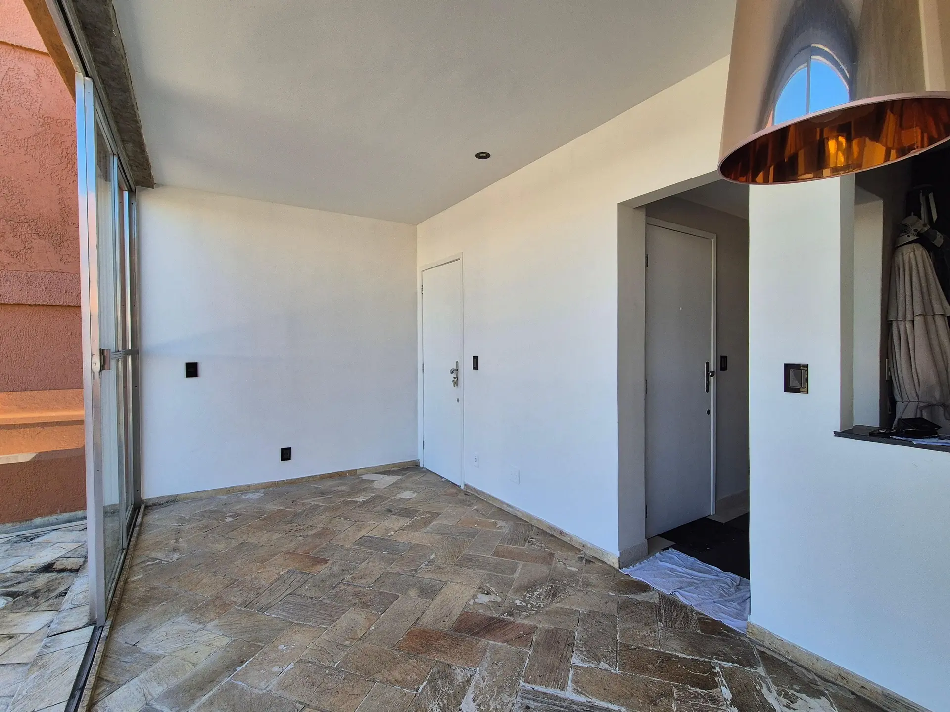 Rental apartment with 2 bedrooms and a balcony — photo 37