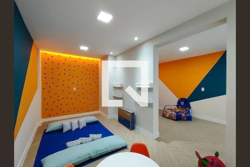 Washing machine in a one-bedroom apartment, 32 m² — photo 20