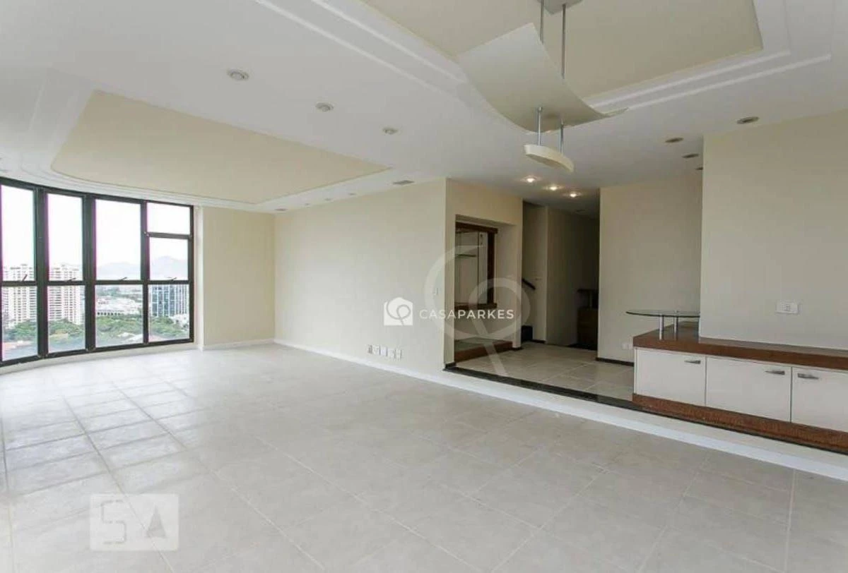 Квартира з 3 спальнями, 5 ванними кімнатами та 200 м² — photo 12