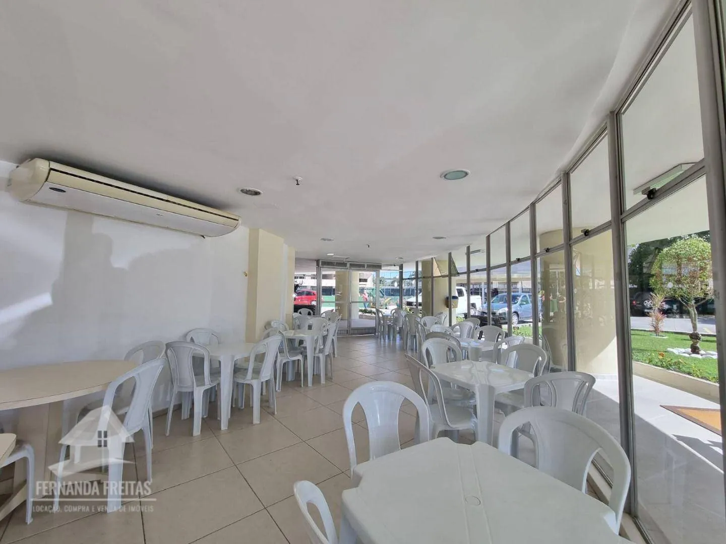 36 m² 1-bedroom suite apartment with parking — photo 36