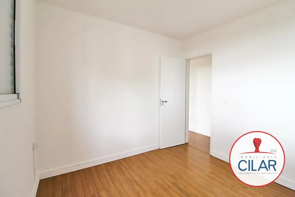 2-bedroom apartment in a building with a gym — photo 5