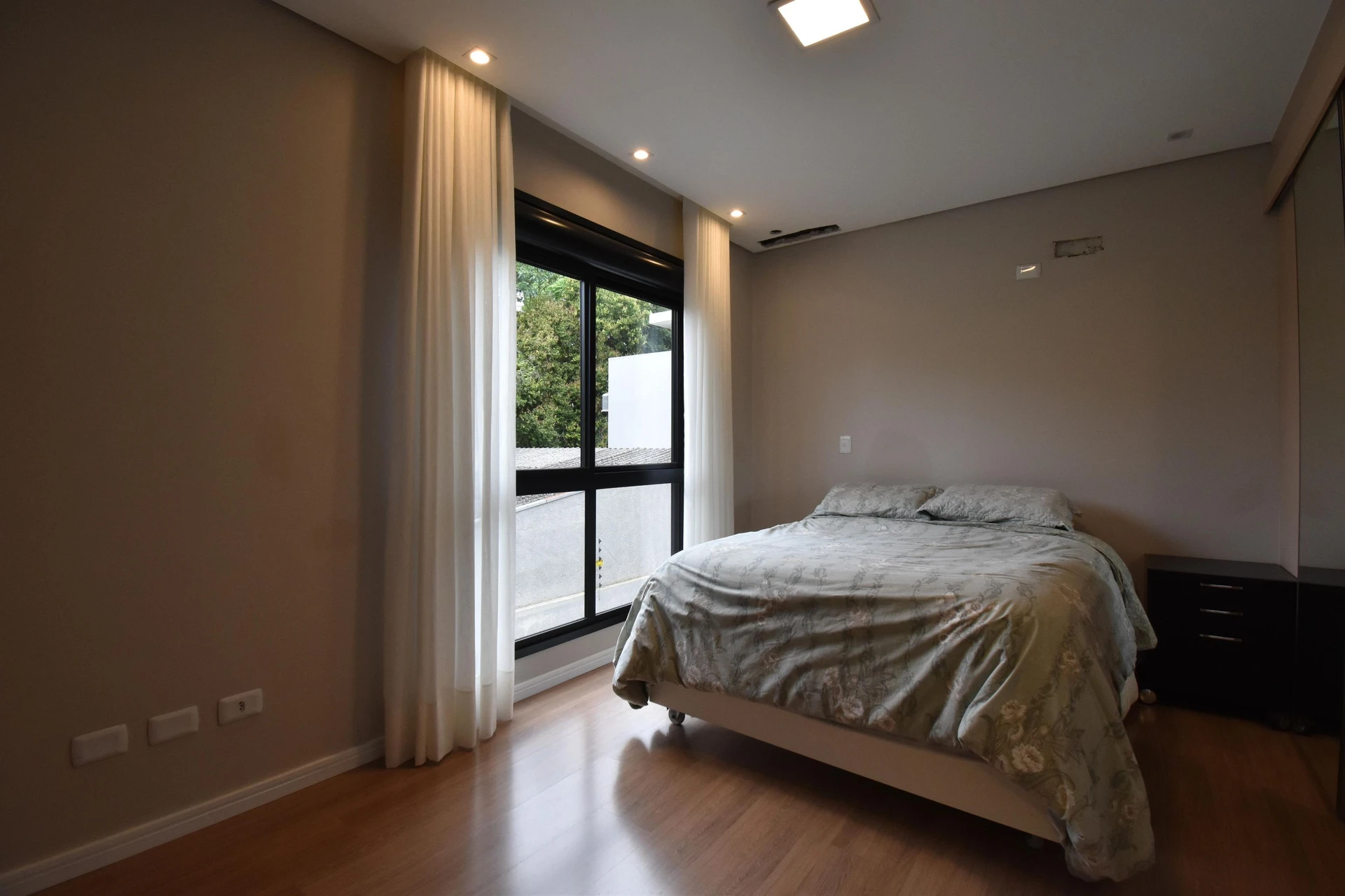 Furnished house, 125 m², with a garden — photo 4