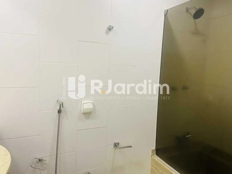 Apartamento com 3 quartos, 3 banheiros e varanda — photo 16