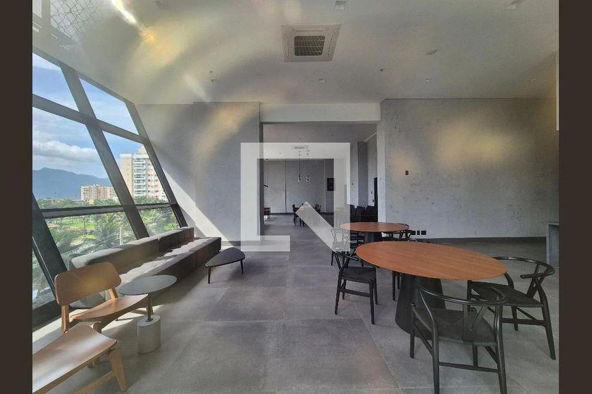 99 m² apartment with 3 bedrooms and an en-suite — photo 45