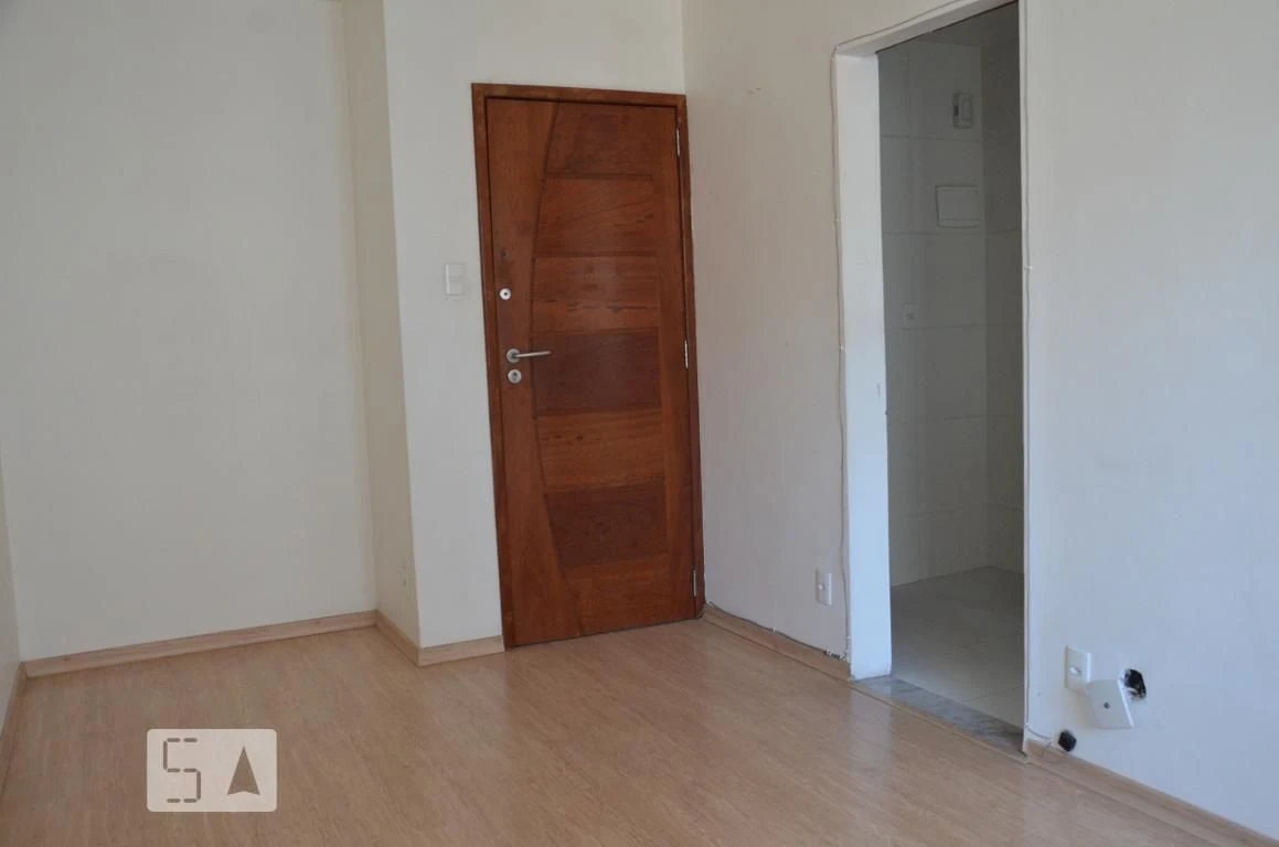 2-bedroom apartment in a building with a pool — photo 35