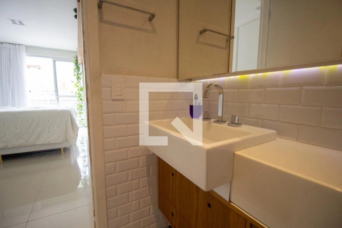2-bedroom apartment with a private BBQ in Rio de Janeiro — photo 37
