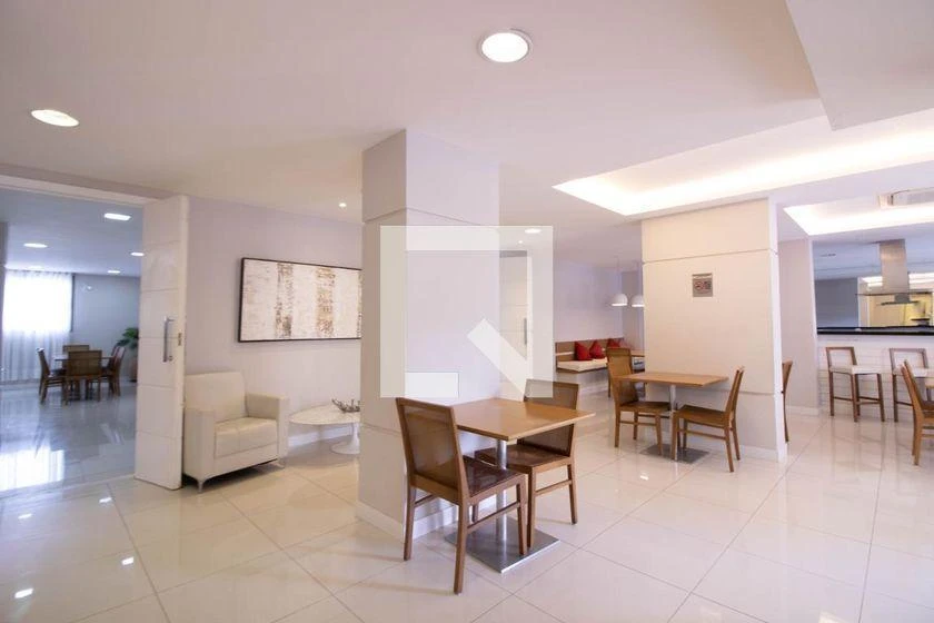 2-bedroom apartment with a walk-in closet in Rio de Janeiro — photo 33