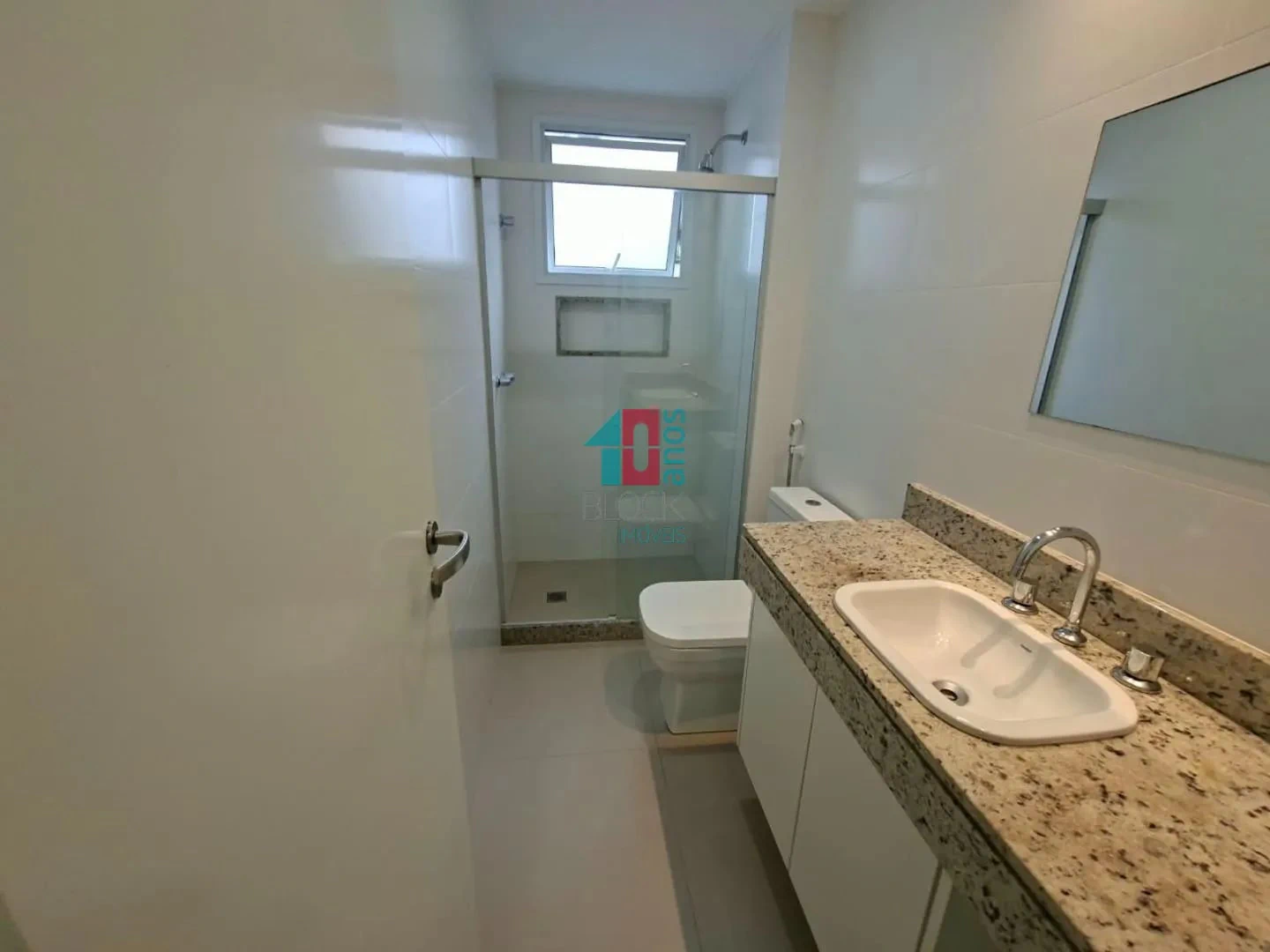 3-bedroom apartment with 1 suite and balcony, 122 m² — photo 17