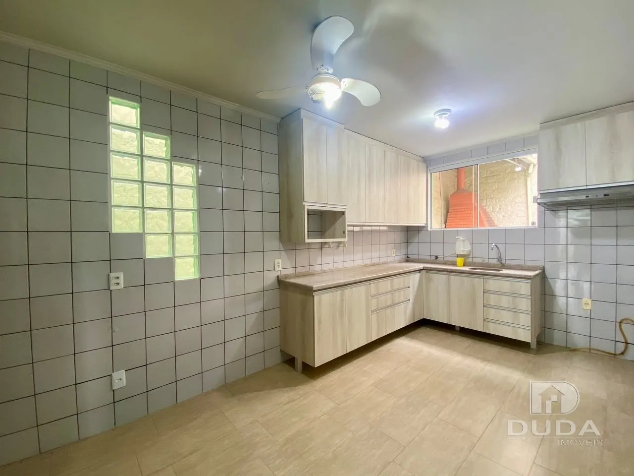 4-bedroom house with a garden in Florianópolis — photo 4