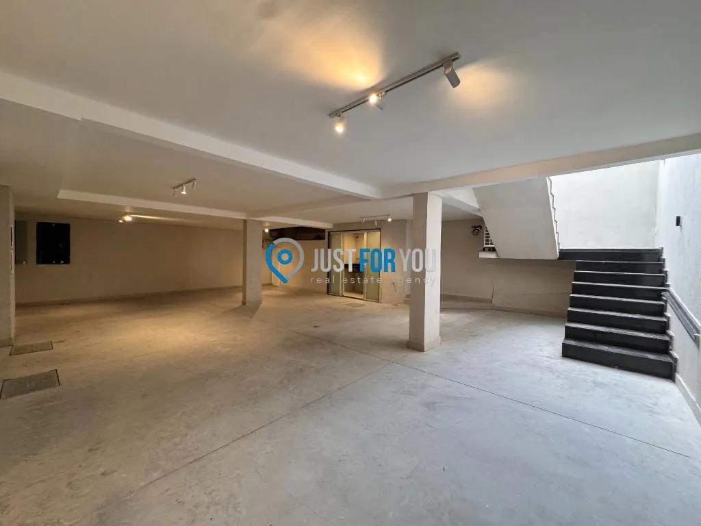 4-bedroom house with a jacuzzi in Rio de Janeiro — photo 26