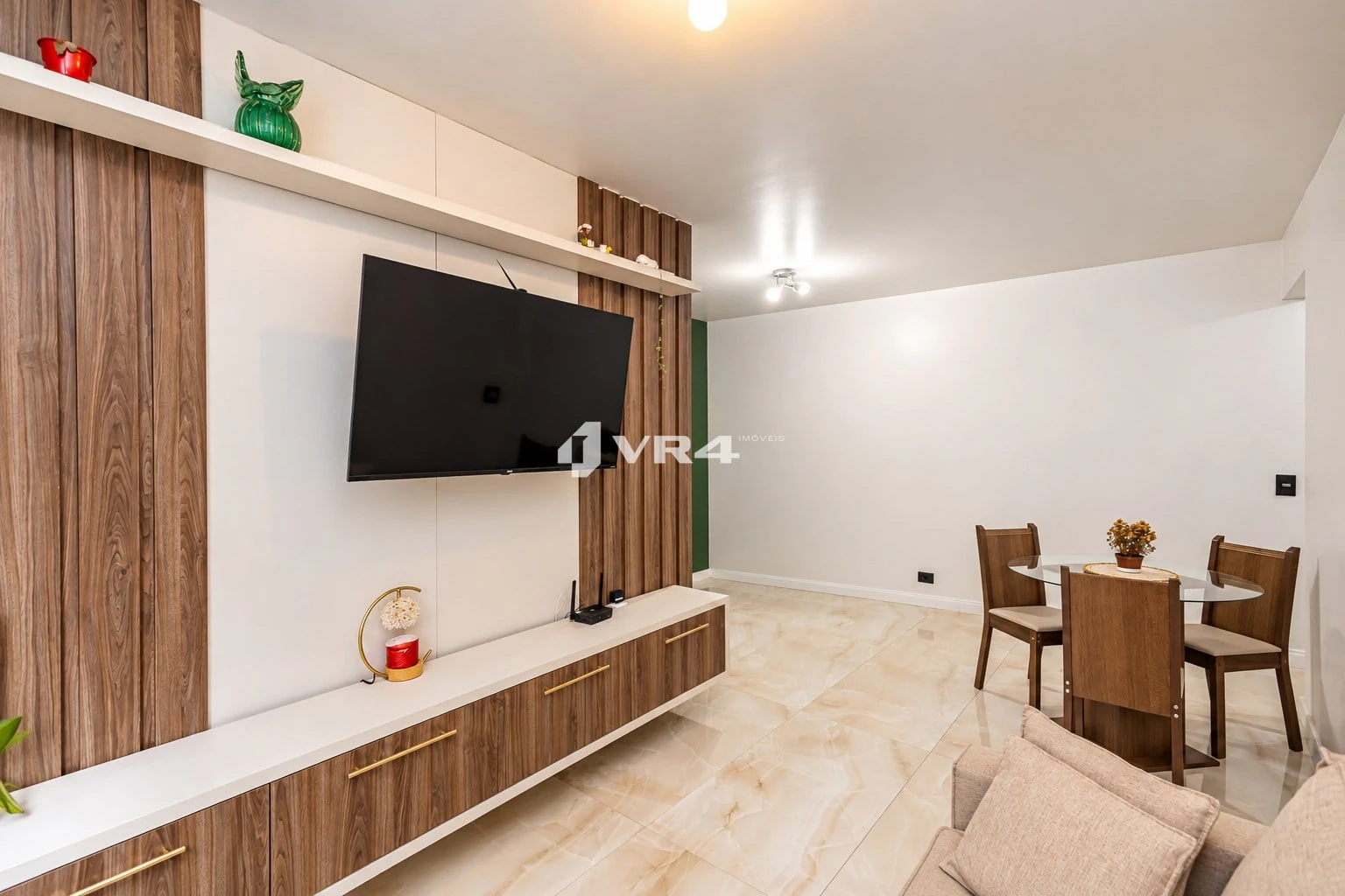 Furnished apartment, 54 m², with a home office