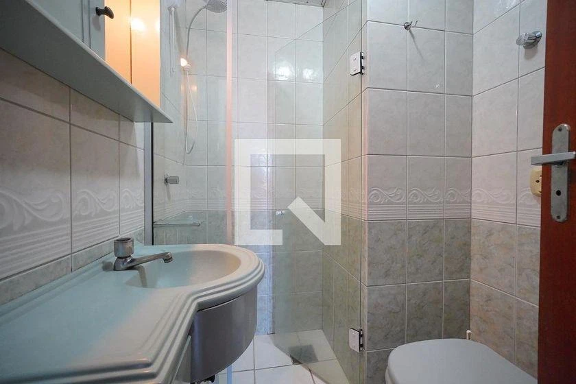 Furnished 2-bedroom apartment with an open gas kitchen — photo 18