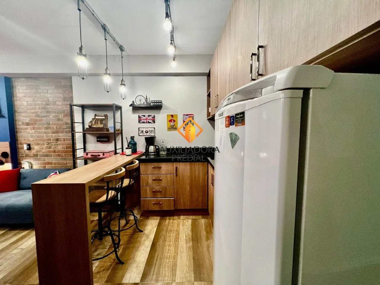 Furnished studio with 1 bedroom, 60 m² and open kitchen — photo 10